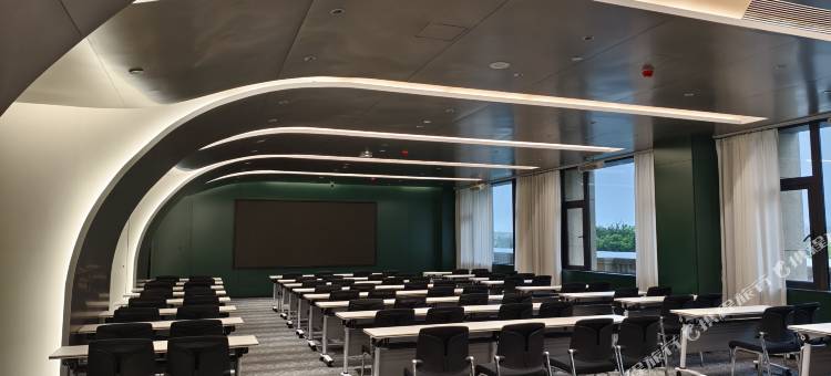 铂晶 | Platinum Crystal 铂林江景酒店(汕头高铁站店)图片