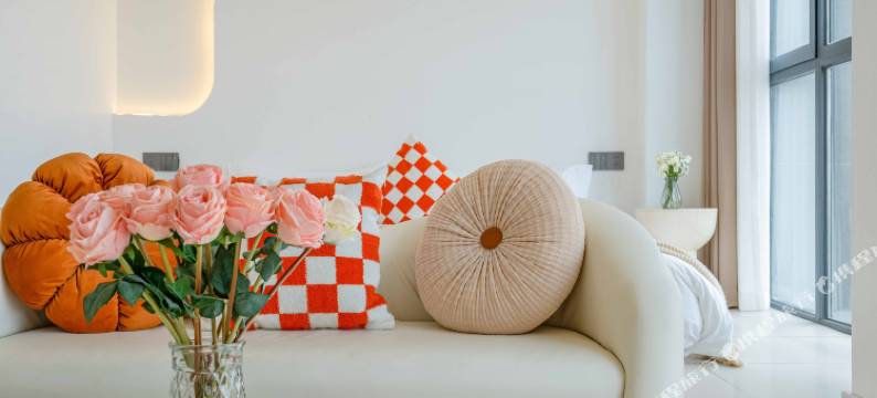 花曼·云涧影音酒店(昆明斗南花市店)图片