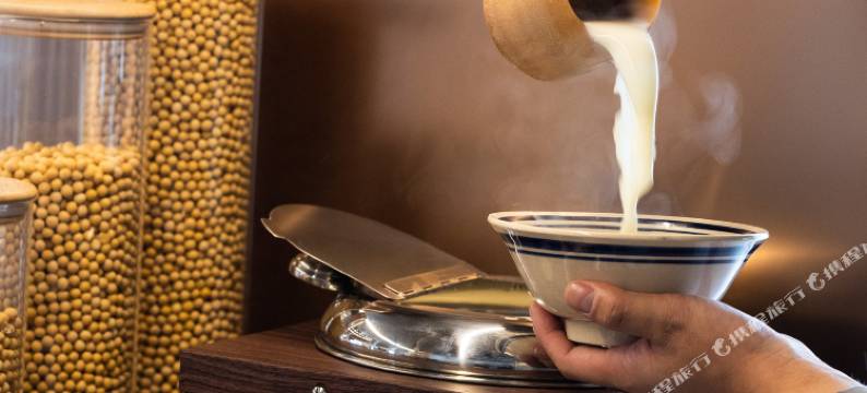 广州白云站聚龙地铁站亚朵酒店图片