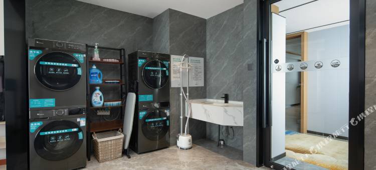 陌上轻居酒店(中山站火炬软件园店)图片