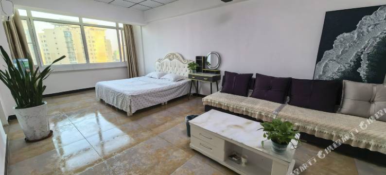 七七情侣公寓(万豪大厦店)图片