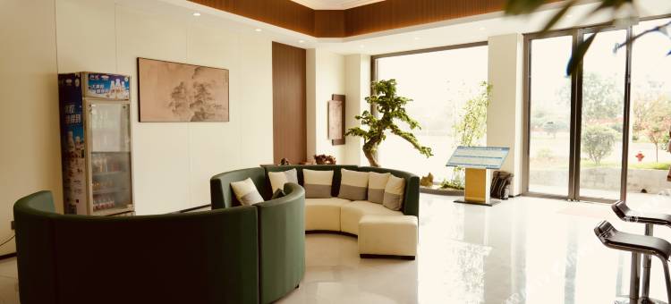 镇宁Kind hotel大祥和康养酒店图片
