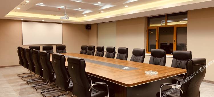 霍林郭勒嘉丰假日酒店图片