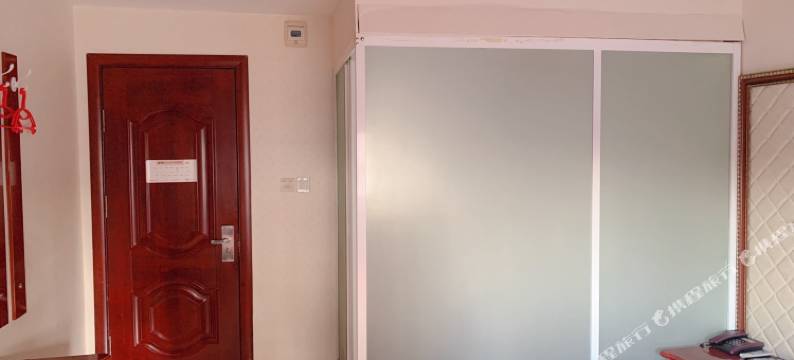 辛集鸿怡快捷宾馆图片