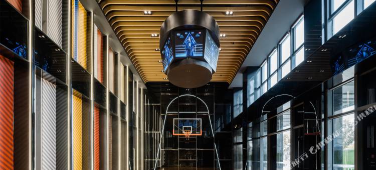 绍兴镜湖亚朵篮球酒店图片