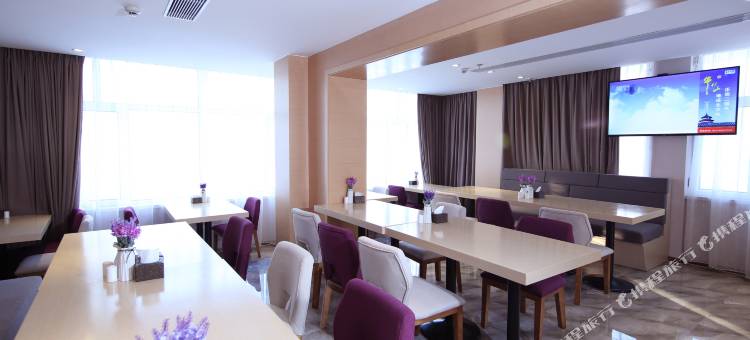 麗枫酒店(乌鲁木齐国际商贸城和田二街店)图片