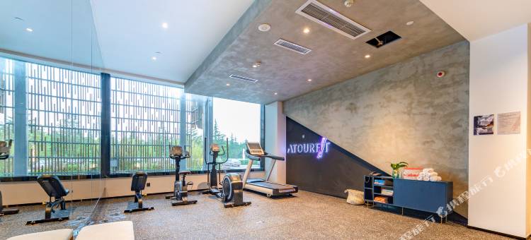 徐州云龙湖矿业大学亚朵酒店图片