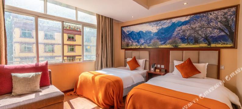 雅江蜀渝商务酒店图片