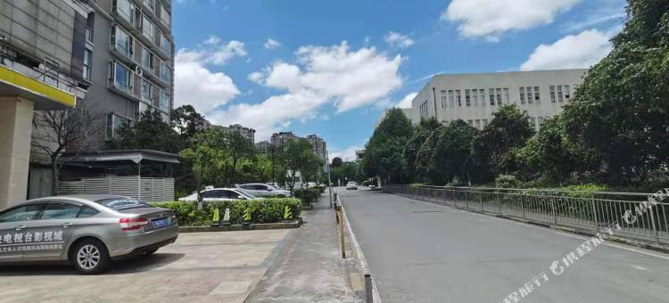 璞垒·Game电竞酒店(贵阳观山湖公园店)图片