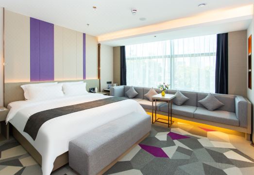 Lavande Hotel (Shenzhen Nanshan Science and Technology Park Vanke Cloud City) Hotel Overview
