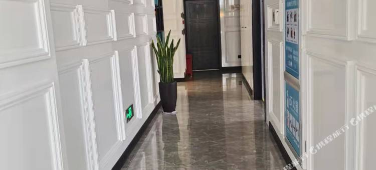 浠岸酒店(盐城响水东海岸城市广场店)图片