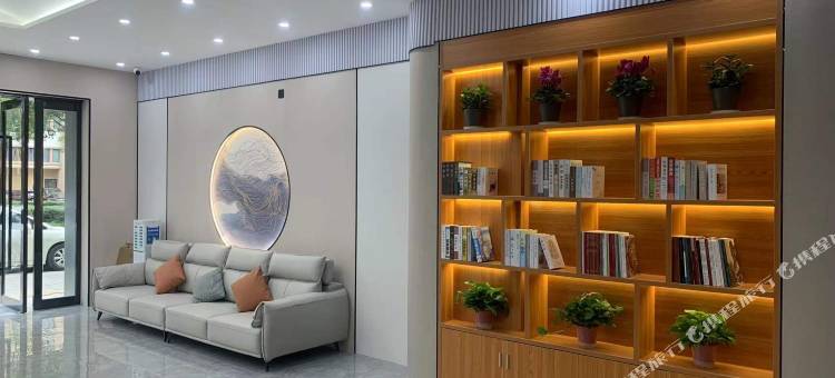 艺选安來酒店(镇江龙山路高铁南站店)图片