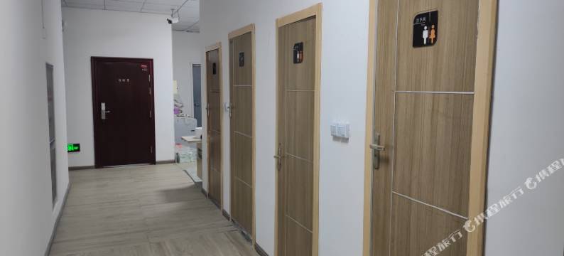 余姚筑梦者太空舱客栈(胜山西路店)图片