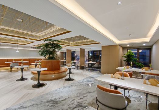 GreenTree Inn (Ruzhou Government Wanhuicheng Commercial Plaza) Hotel Overview