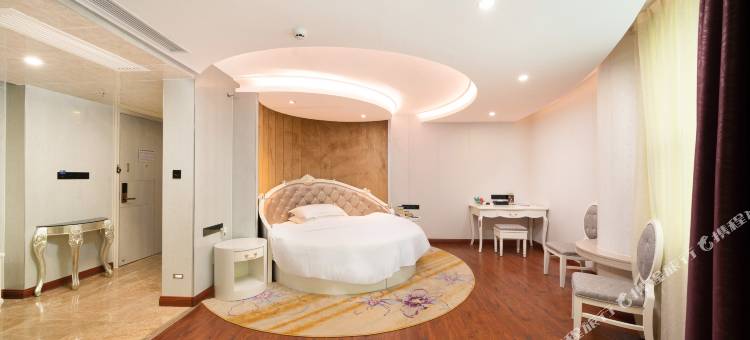 西游童话酒店(桂平西山景区店)图片