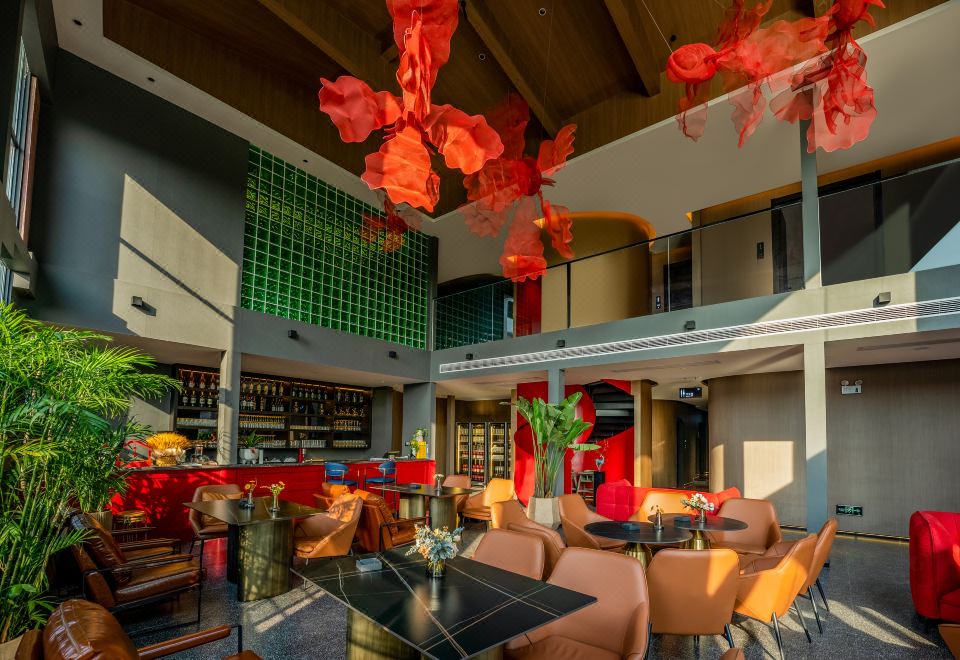  Hotel Overview