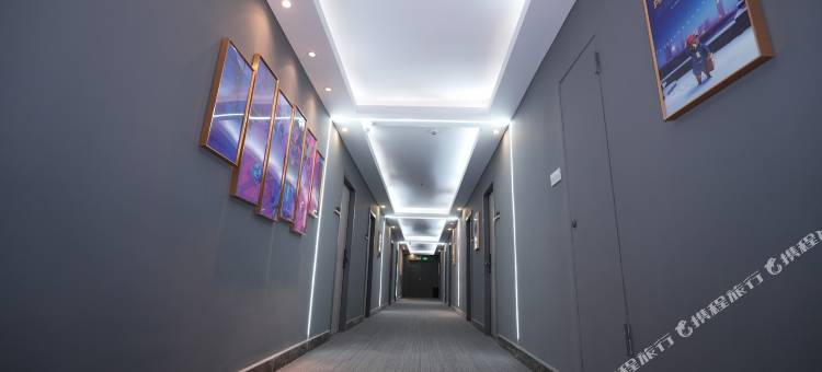 光洺电竞公寓(厚街万达店)图片