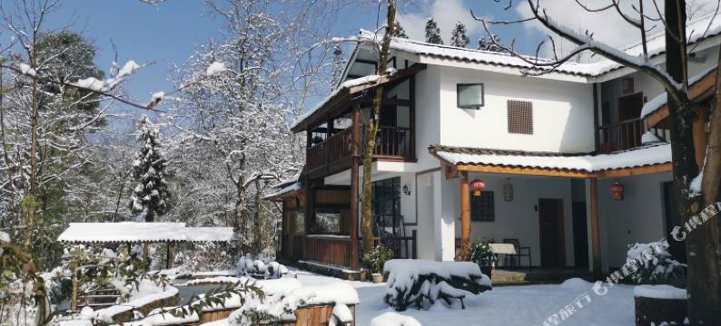 峨眉山竹隐苔客栈图片