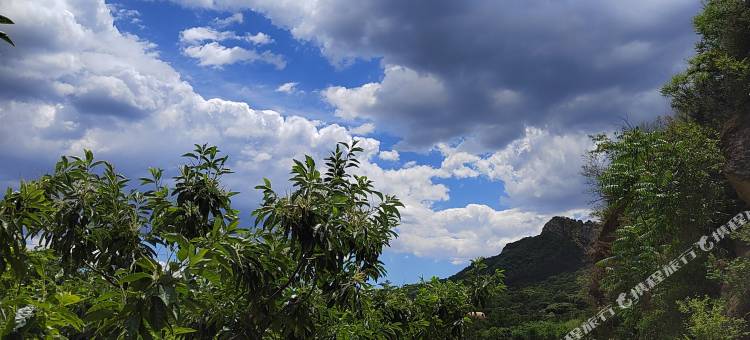 郭家沟皓硕山庄民宿(吉姆冒险世界店)图片