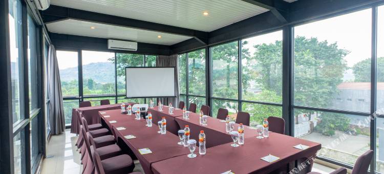 SUMMERVILLE HOTEL MAJALENGKA图片
