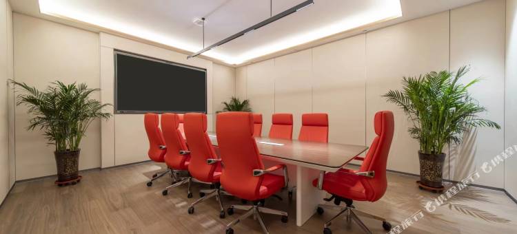 百荷国际酒店(潍坊富华会展中心谷德广场店)图片