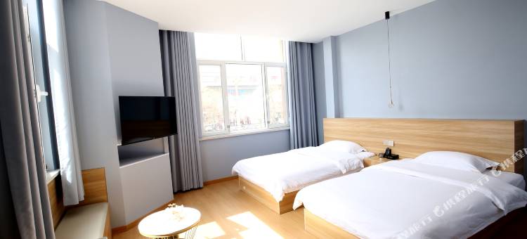 五原慕尚轻居酒店图片