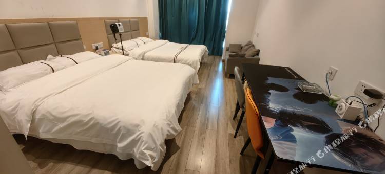 衢州依家公寓(高铁站万达广场店)图片