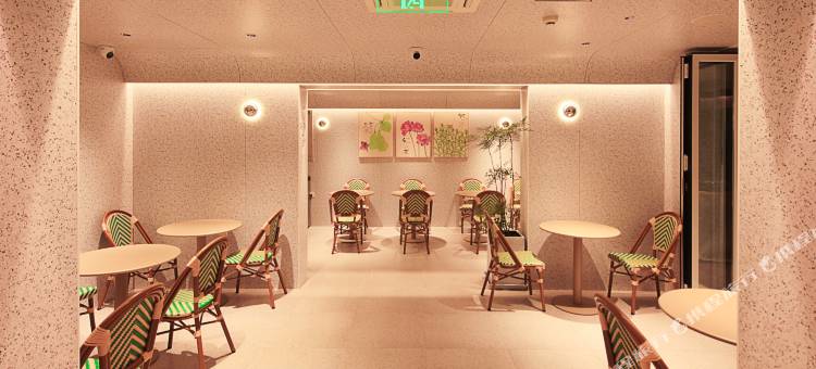 WeLight逐光旅舍(百花深处胡同店)图片