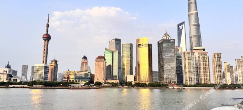 网鱼电竞酒店(上海陆家嘴滨江中心世博店)图片