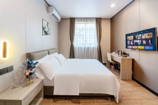 广湾酒店(陈家祠彩虹桥地铁站店)