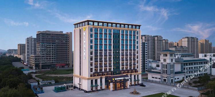 维也纳国际酒店(沧州黄骅港贝壳湖公园店)图片