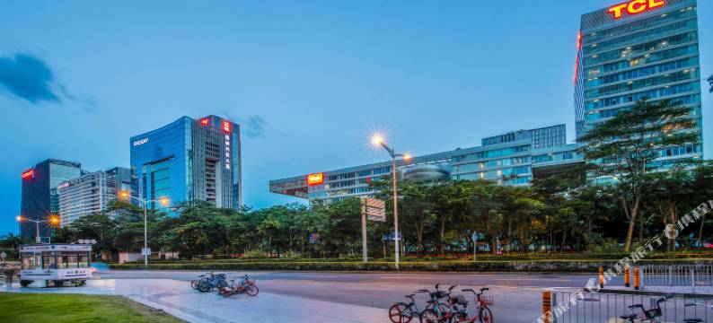 南山科技园威卡漫酒店(万象天地店)图片