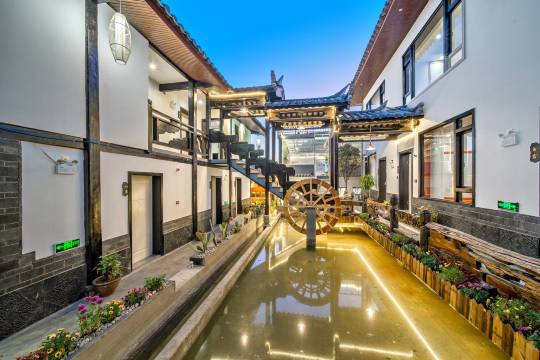 玥庭兰舍客栈(丽江古城大水车店)