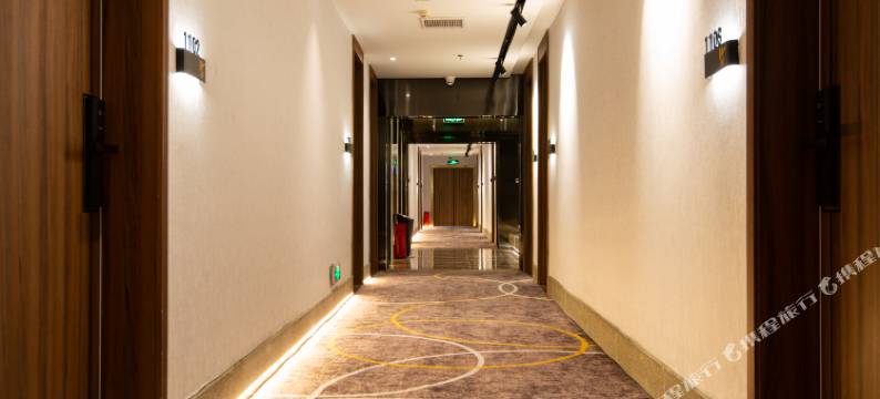 福居酒店(习水希望城时代广场店)图片