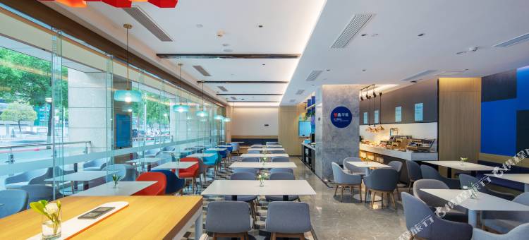 长沙智选假日酒店(省政府地铁站德思勤店)图片