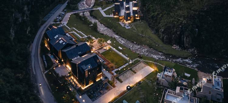 热河谷·wow森林酒店图片