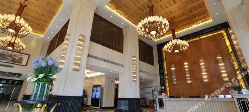 通城万泉国际酒店图片