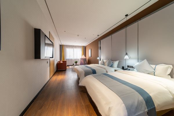 怡莱精品酒店蒲城中心广场店