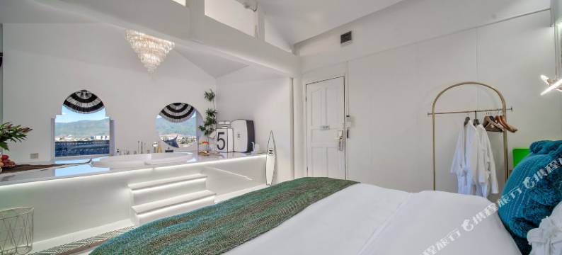 丽江真美狮山观景客栈(四方街大水车店)图片