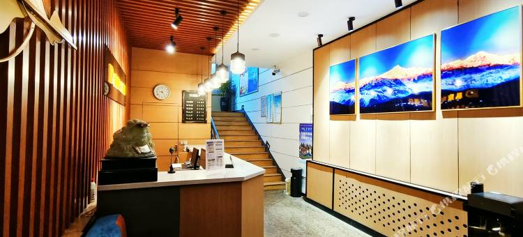 巴彦淖尔易度电竞快捷酒店图片