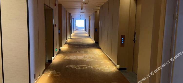 红安三月里酒店图片