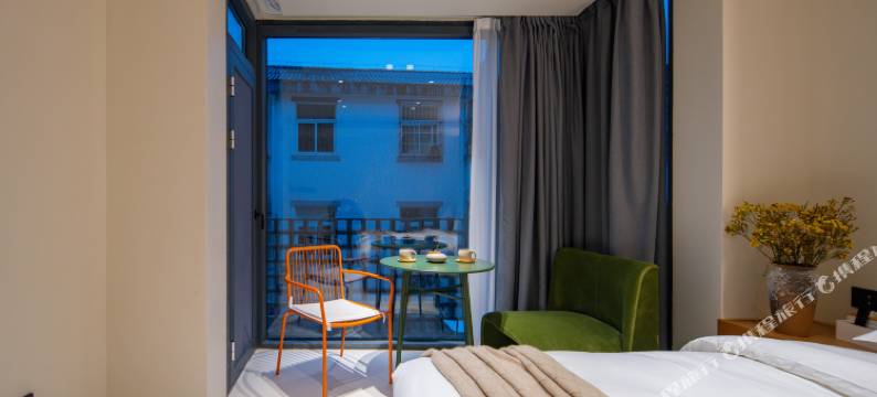 花筑·九华山四季美宿(九华山换乘中心店)图片