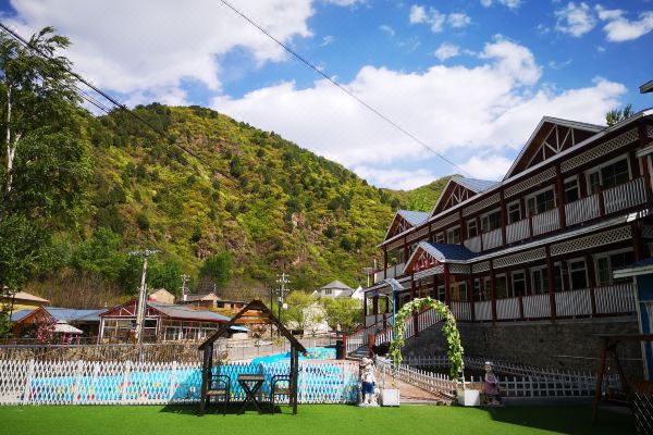 雾灵山龙脉风情度假村预订价格,联系电话位置地址【携程酒店】