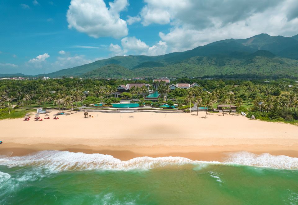 陵水香水湾君澜度假酒店外景图