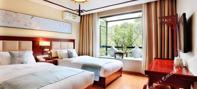 水月阁精品酒店(桂林两江四湖象山公园店)图片