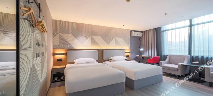 柏曼酒店(河源火车站店)图片