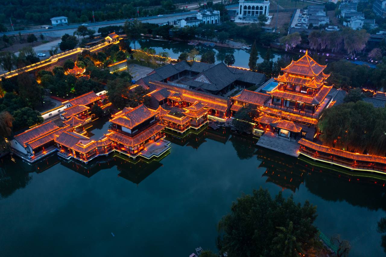 天空之城酒店(台儿庄古城风景区店)图片