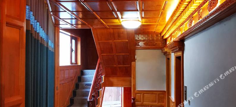 迭部雪域天珠民宿(扎尕那景区店)图片