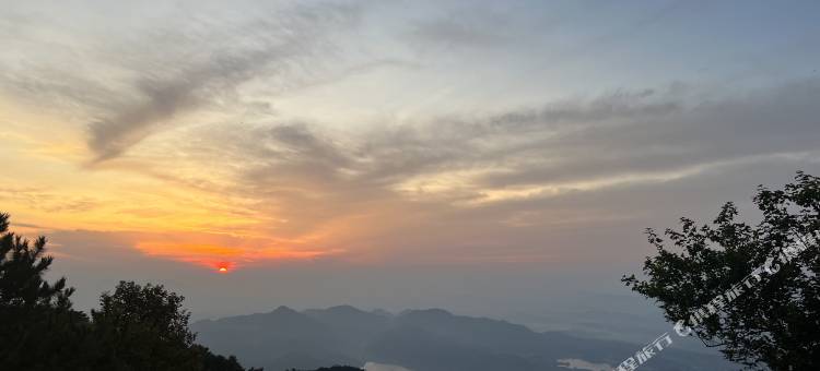 黄梅县德胜山庄图片