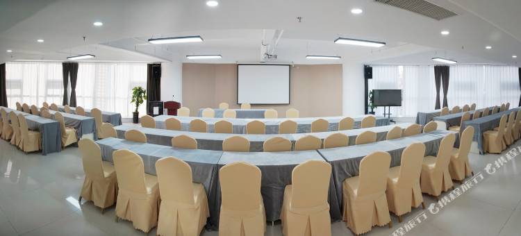 兰欧酒店(德州德城澳德乐时代广场店)图片